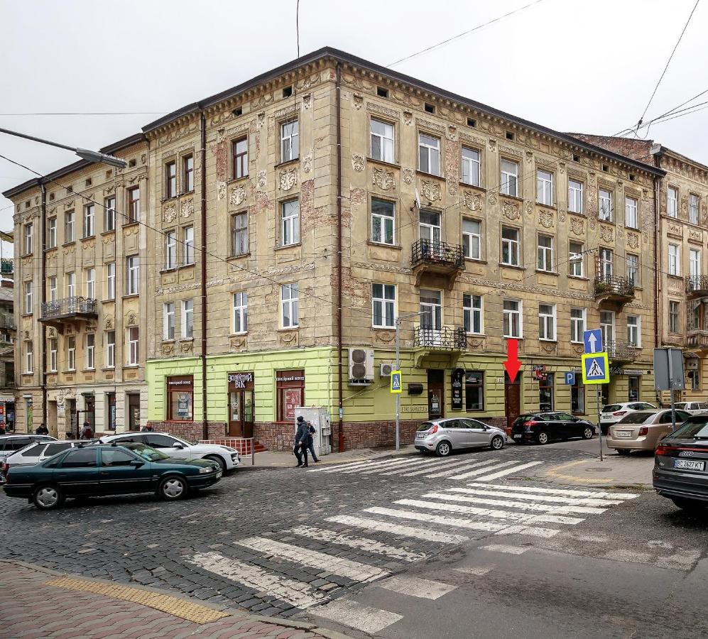 Golden Violin ! Apartments Lviv T Dış mekan fotoğraf