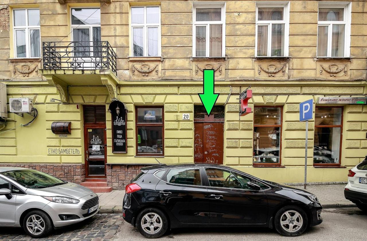 Golden Violin ! Apartments Lviv T Dış mekan fotoğraf